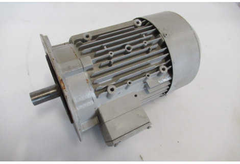 .1,5 KW  2860 RPM  As 24 mm B5. Used.